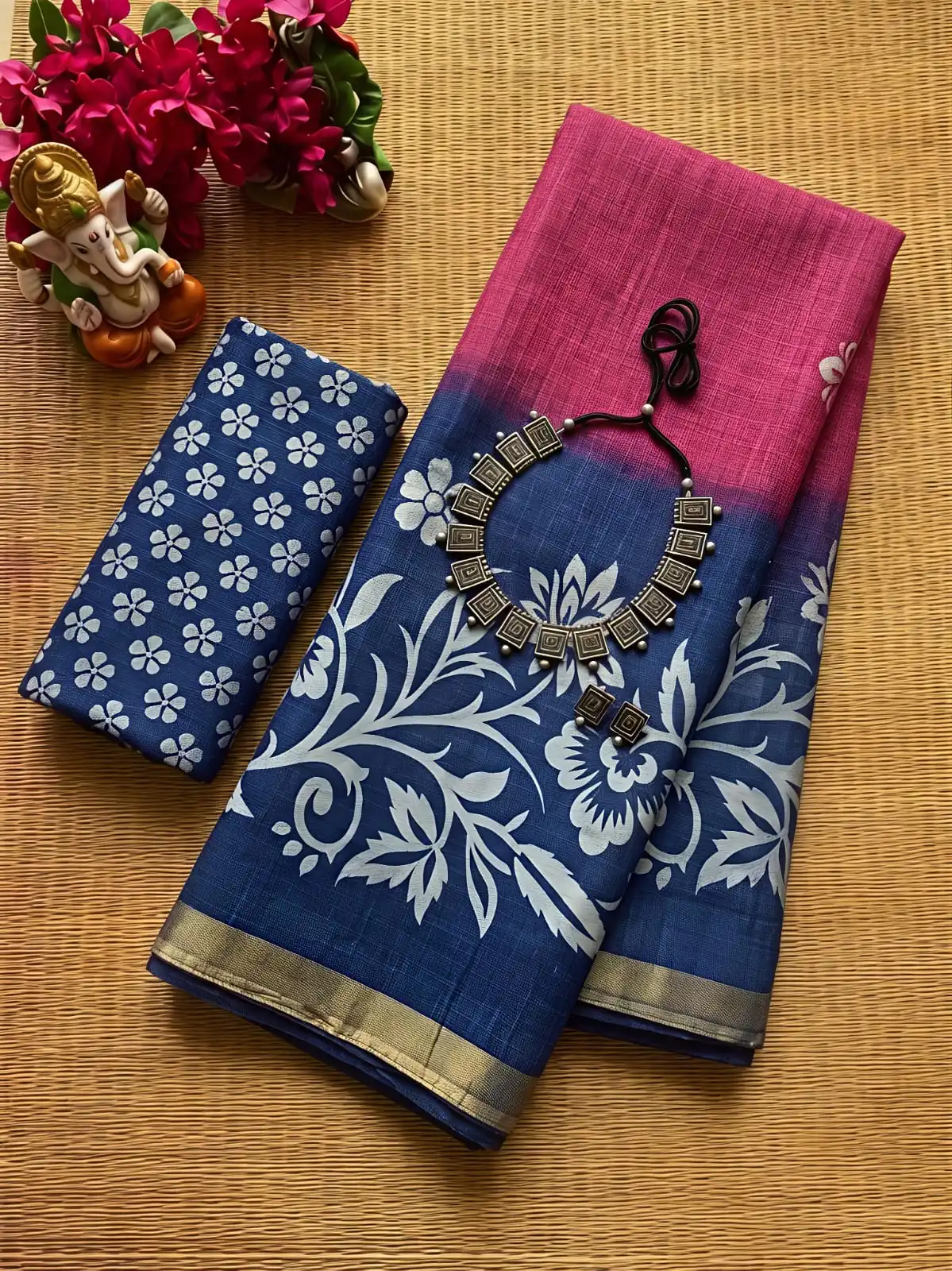 Floral Vine Contrast Linen Cotton Saree